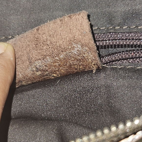 GUCCI GG Supreme Canvas Shoulder Bag Crossbody Sacoche Unisex – Authentic - Picture 15 of 16